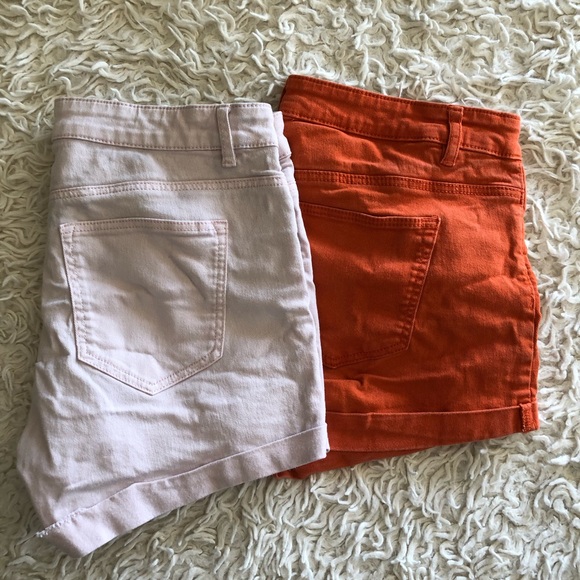Pants - SET OF 2 H&M Shorts